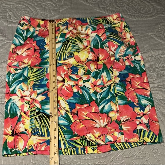LOFT Pink and Blue Knee-Length Pencil Skirt tropical print pink birds size 12 - Picture 5 of 9